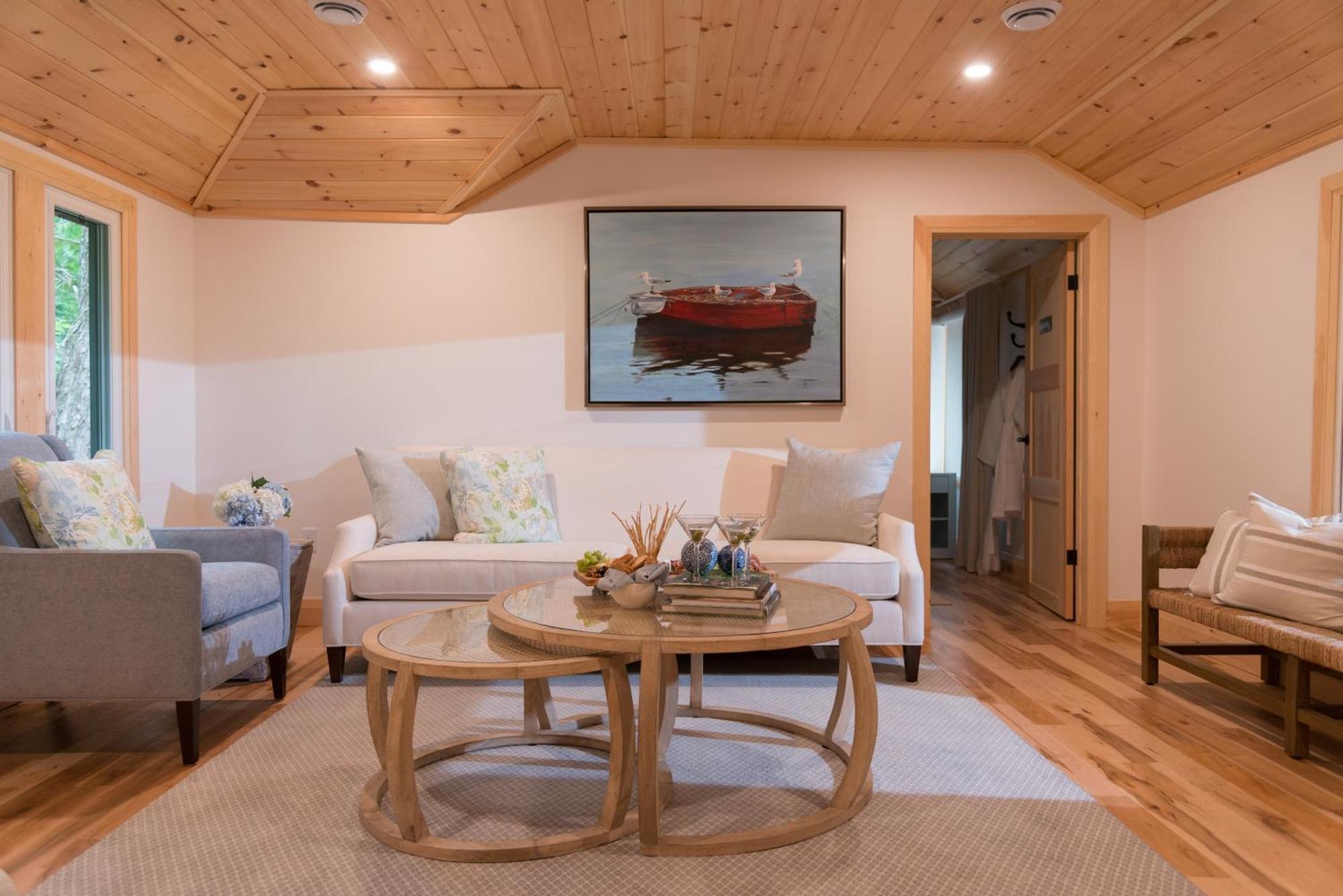 Haliburton Post House 호텔 Minden 외부 사진