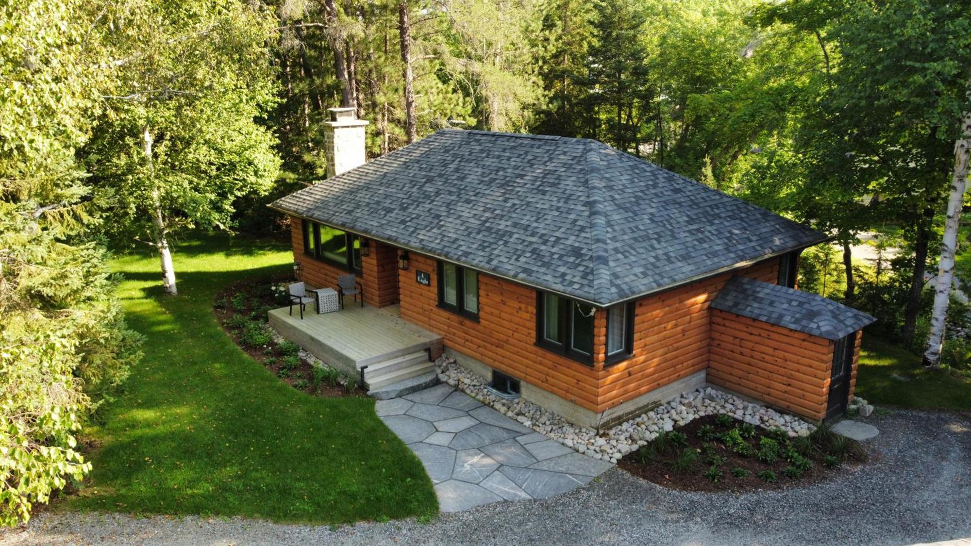 Haliburton Post House 호텔 Minden 외부 사진