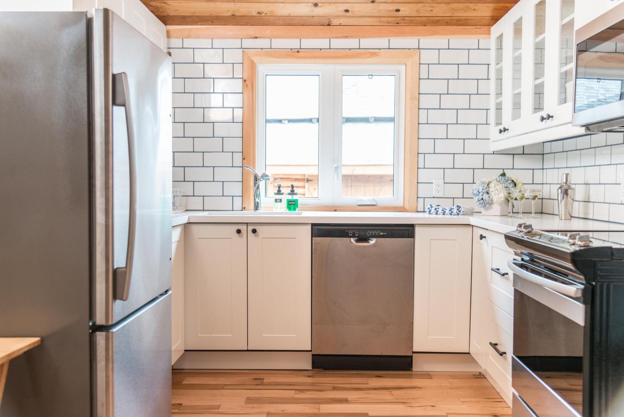 Haliburton Post House 호텔 Minden 외부 사진