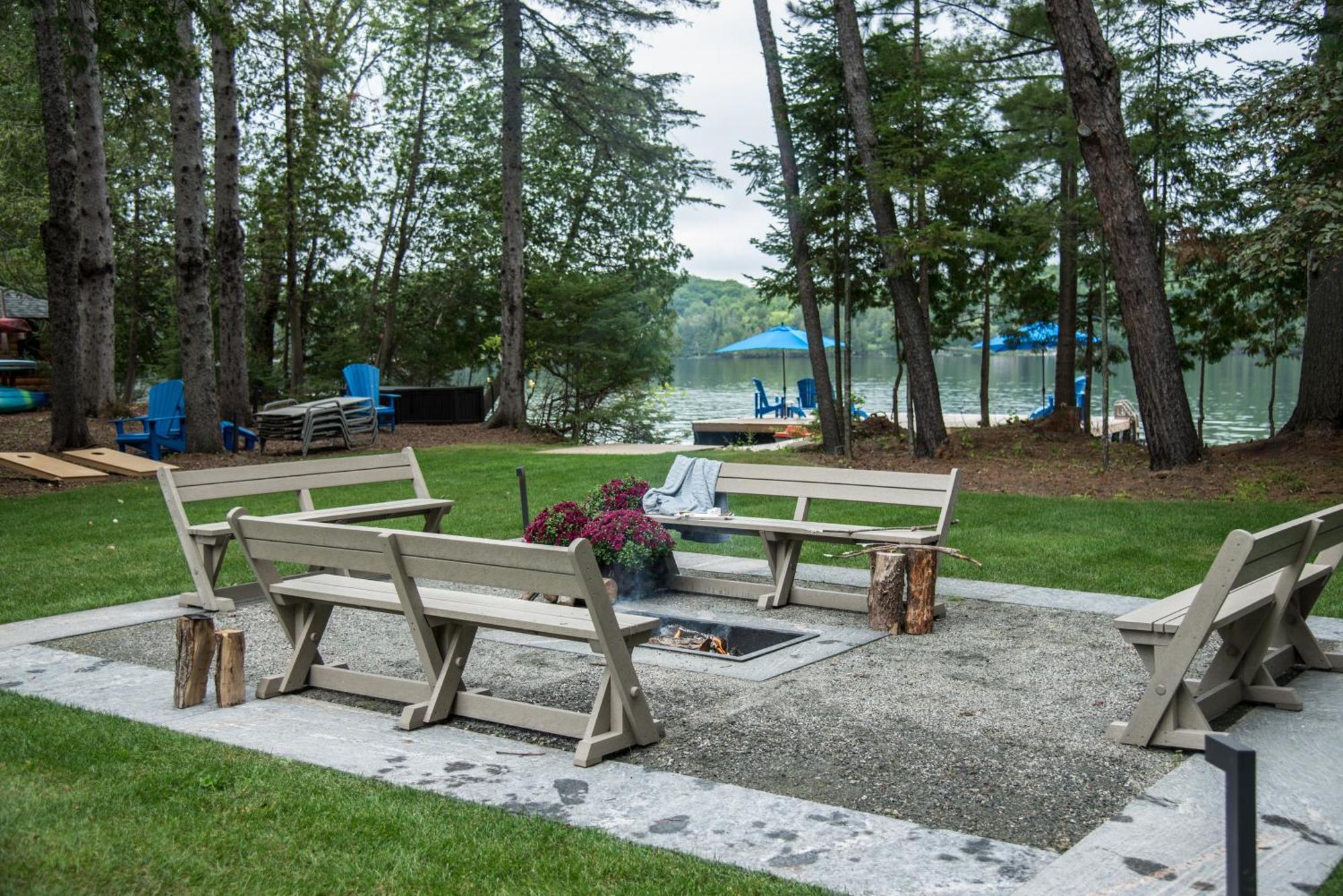 Haliburton Post House 호텔 Minden 외부 사진