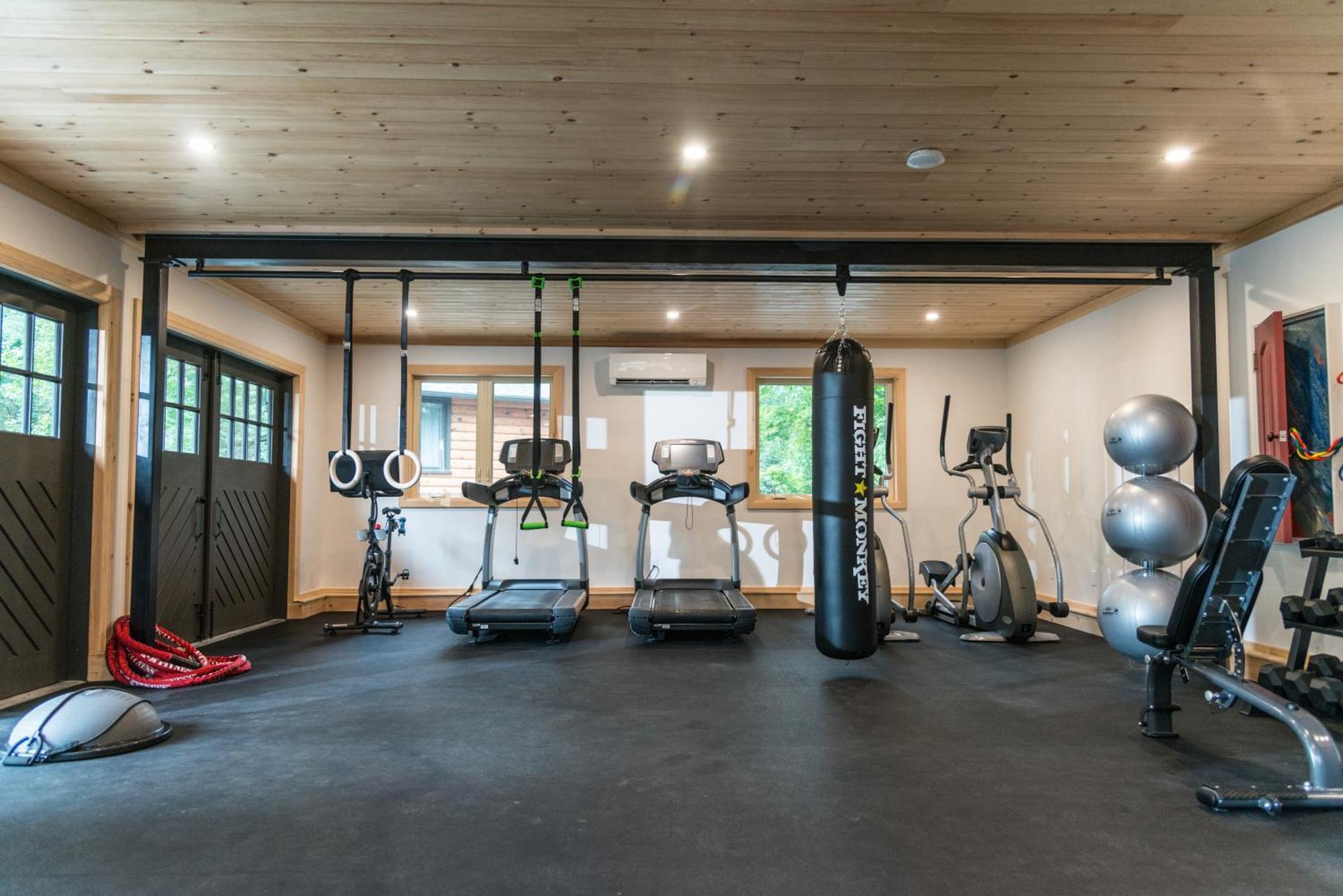 Haliburton Post House 호텔 Minden 외부 사진